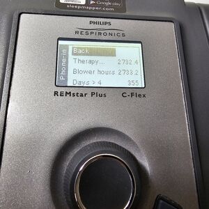 Remstar plus c-flex with heating tube outlet port